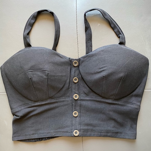 Affordable Fashion Finds Tops - Black cami crop top in M NWOT